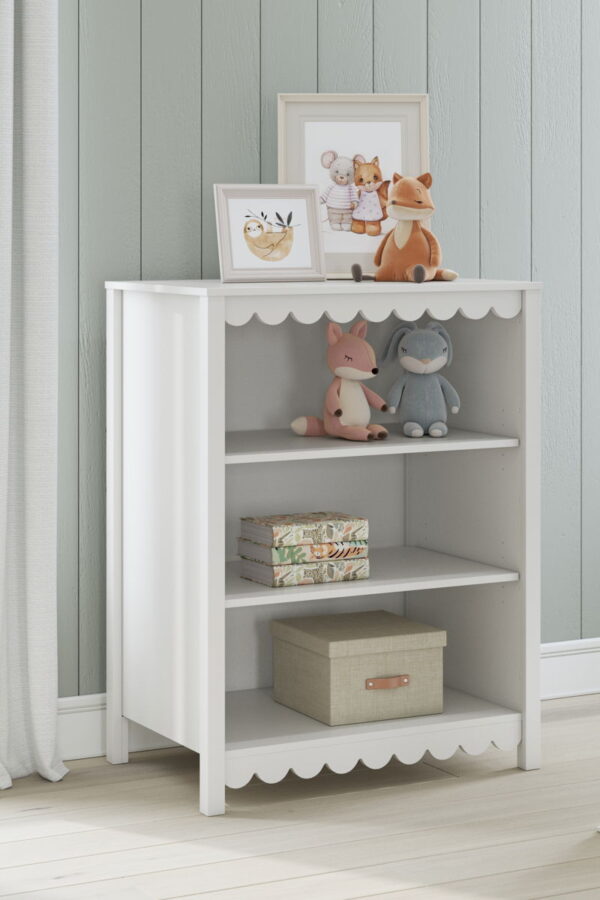 Hallityn - White - Bookcase - Image 4