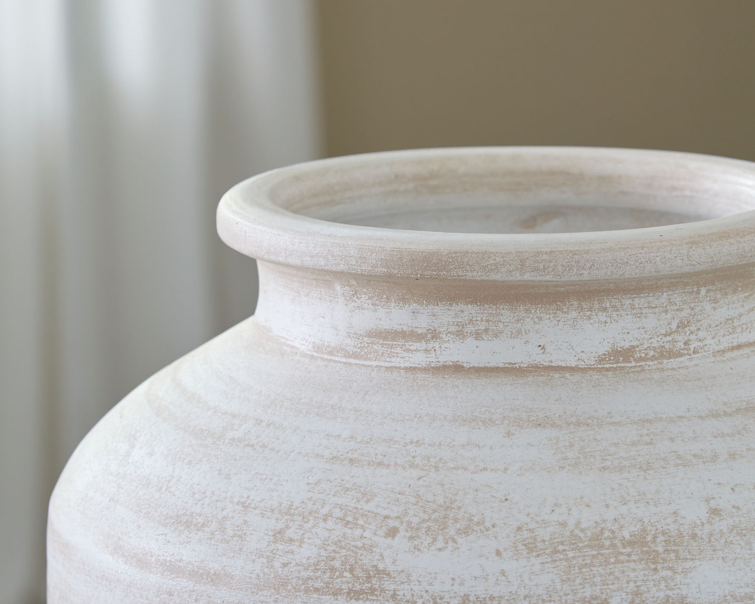 Meadie - 12" Vase - Image 6