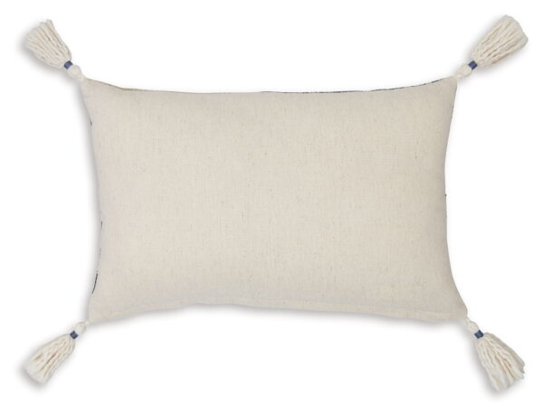 Winbury - Pillow - Image 2