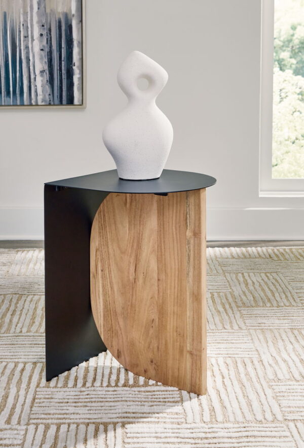 Ladgate - Black / Natural - Accent Table - Image 2