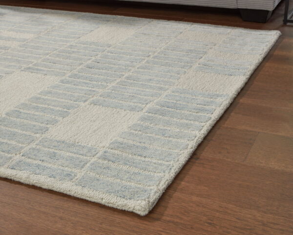Dylanton - Rug - Image 5