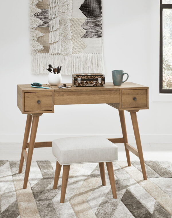 Thadamere - Vanity Stool - Image 5