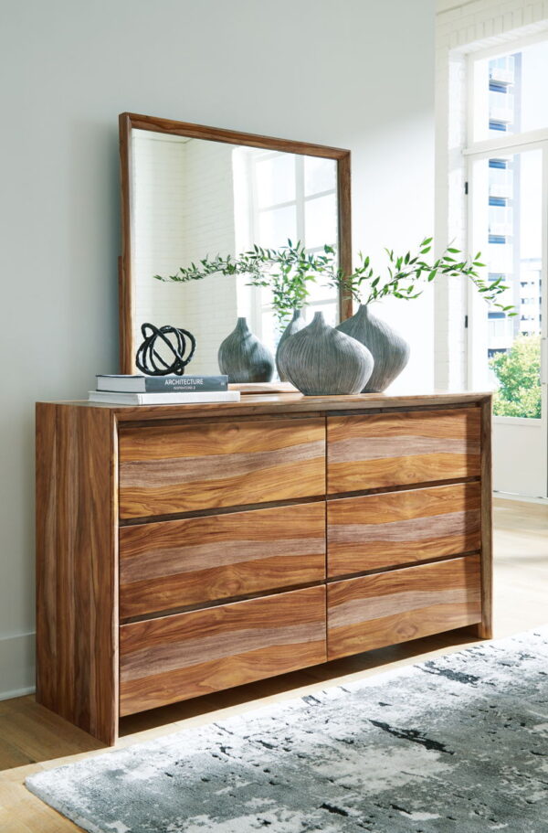 Dressonni - Panel Bedroom Set - Image 4