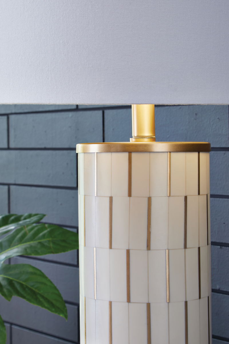 Faridworth - Poly Table Lamp - White / Gold Finish - Image 3
