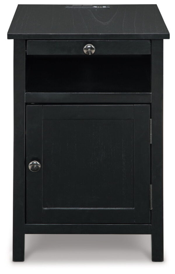 Treytown - Chair Side End Table - Image 10