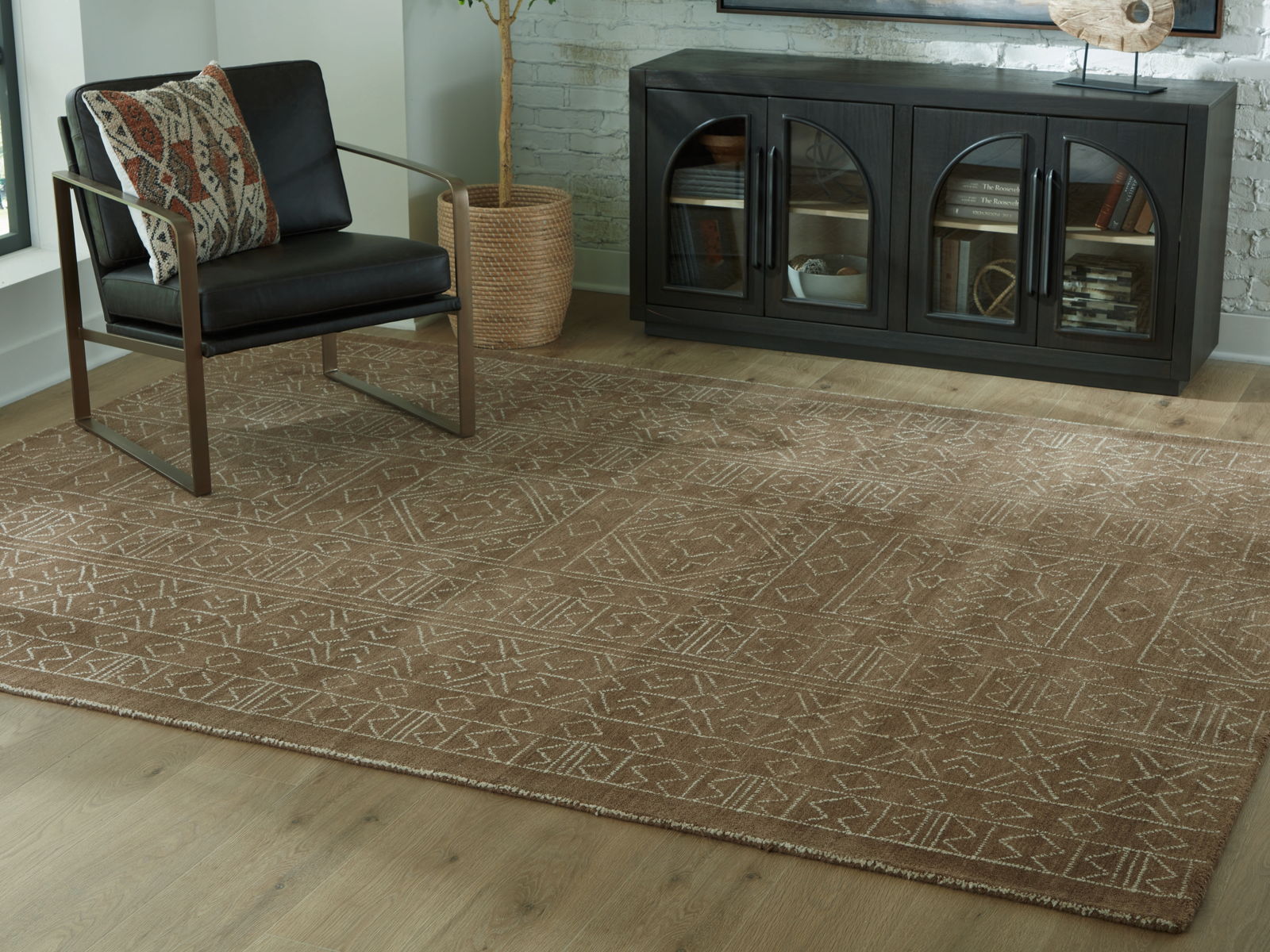 Merrittman - Rug - Image 3