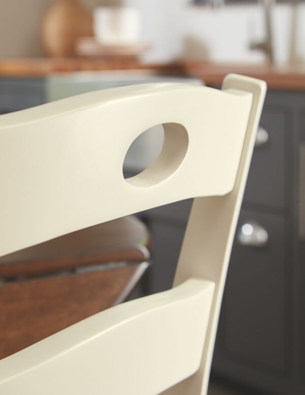 Woodanville - Round Dining Table Set - Image 3
