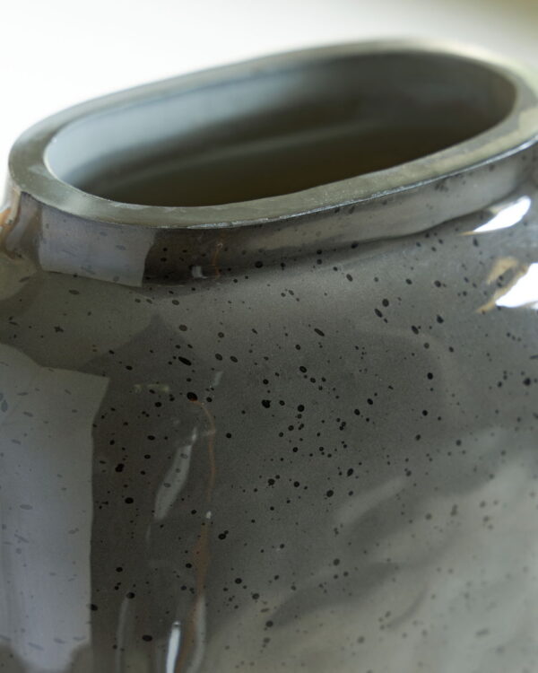 Kierlain - Vase - Image 6