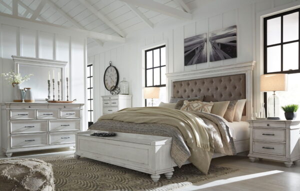 Kanwyn - Upholstered Panel Bed - Image 10