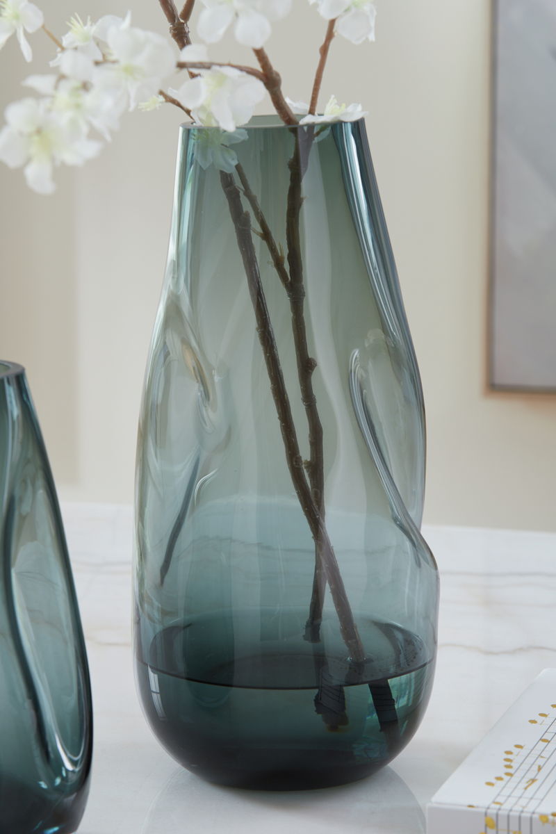 Beamund - Vase - 13" - Image 4