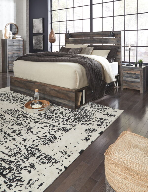 Drystan - Panel Bed - Image 3