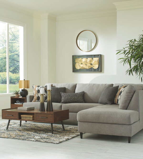 Santasia - Sectional - Image 3