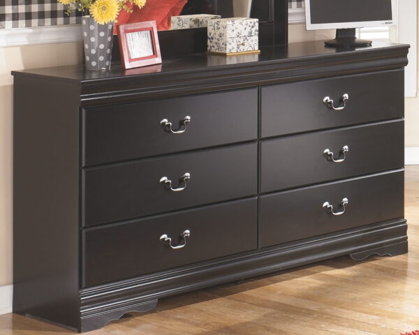 Huey Vineyard - Black - Six Drawer Dresser - Image 2