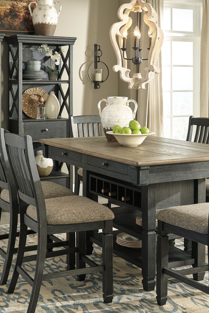 Tyler Creek - Counter Height Table Set - Image 6