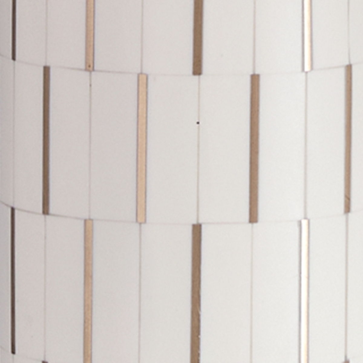 Faridworth - Poly Table Lamp - White / Gold Finish - Image 4