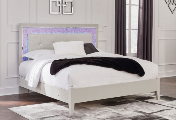 Zyniden - Upholstered Panel Bed - Image 4
