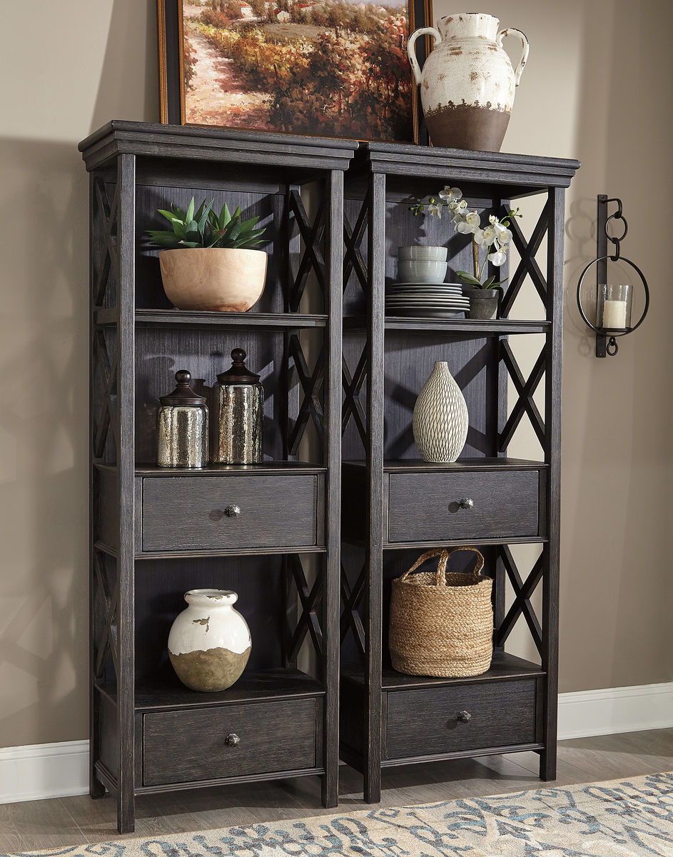 Tyler Creek - Counter Height Table Set - Image 9