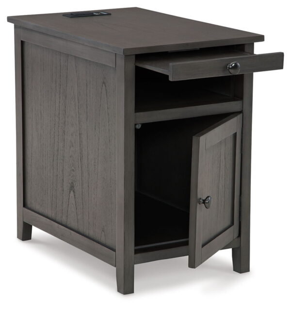 Treytown - Chair Side End Table - Image 7