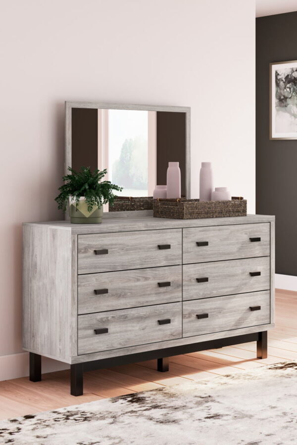Vessalli - Panel Bedroom Set - Image 2