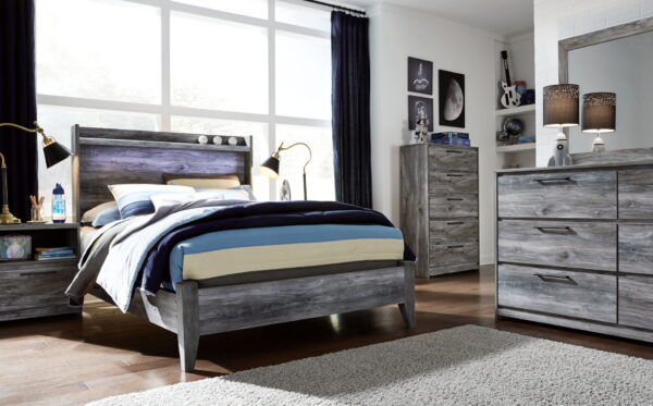 Baystorm - Panel Bed - Image 3