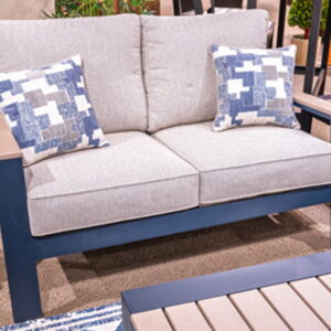 East Beach - Blue - Loveseat With Cushion