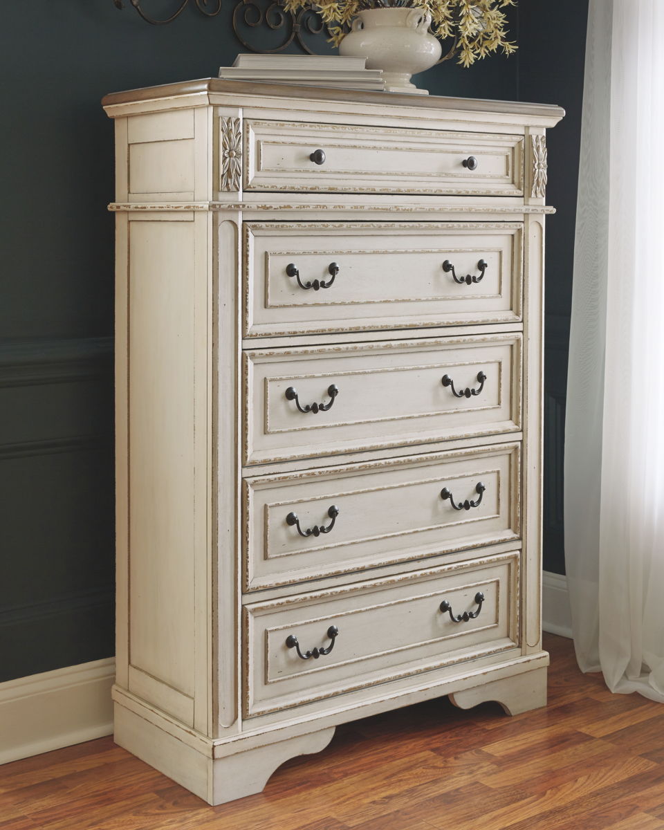 Realyn - Bedroom Sleigh Bed Set - Image 30