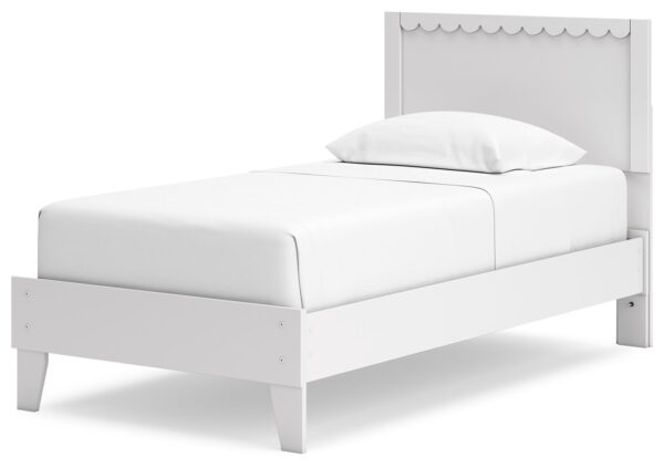 Hallityn - Panel Platform Bed - Image 2