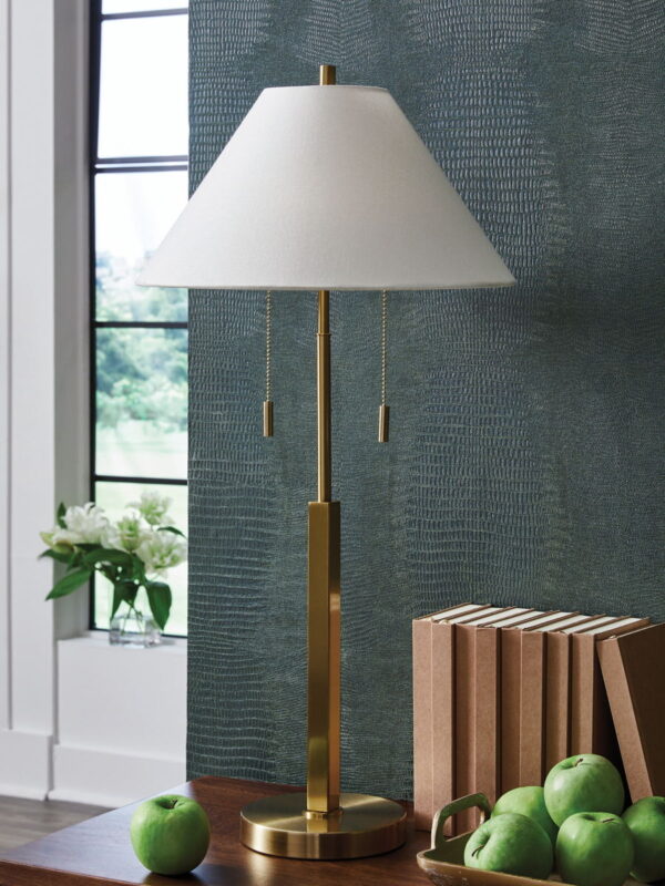 Haigwood - Metal Lamp - Image 7
