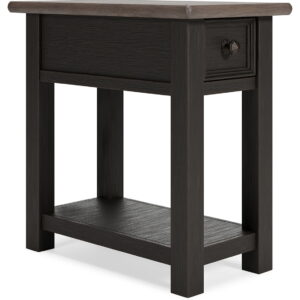 Tyler Creek - Black / Gray - Chair Side End Table