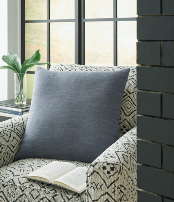 Thaneville - Pillow - Image 7