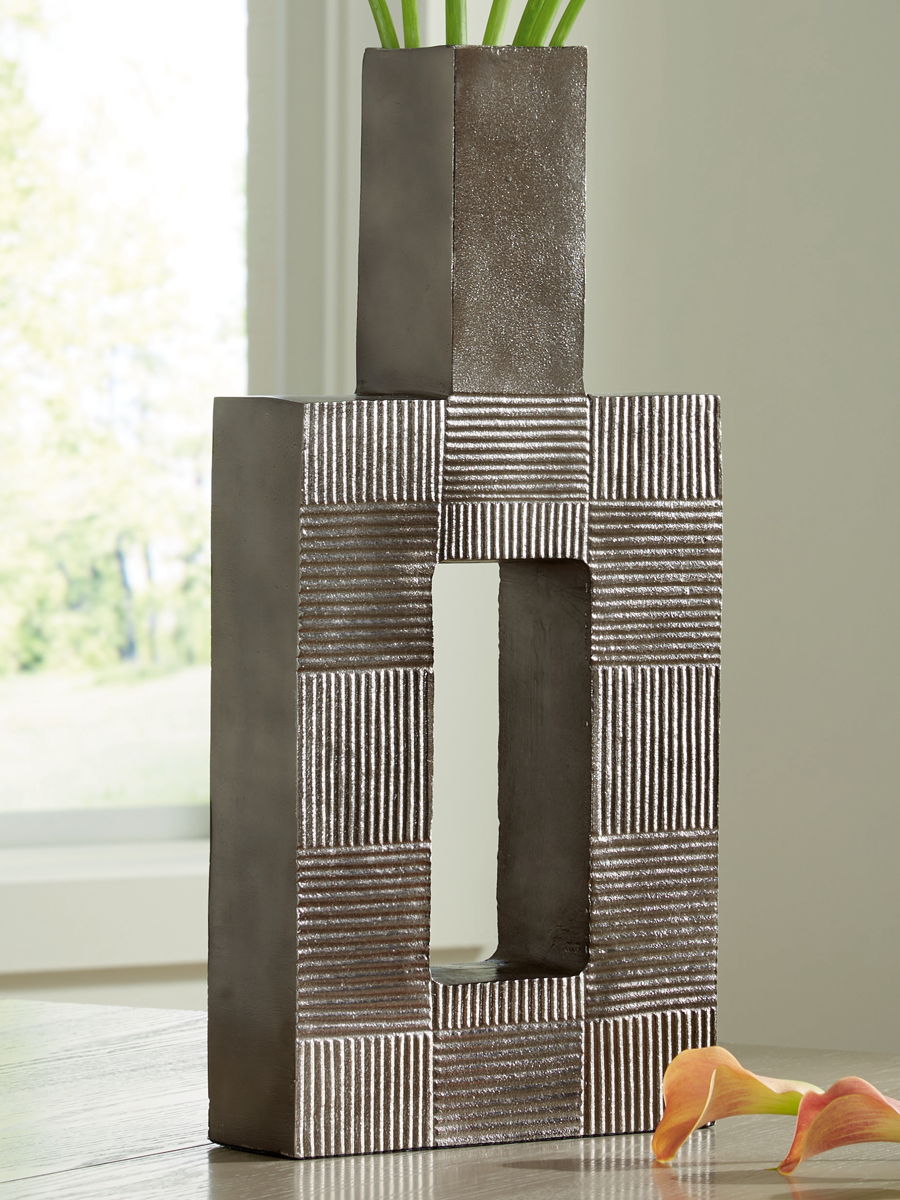 Wrengrove - Vase - Image 5