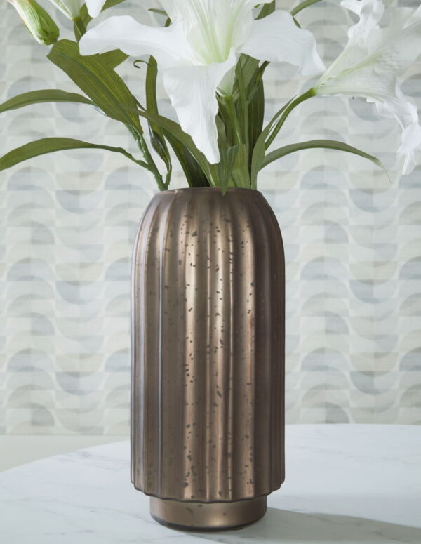 Briarcott - Vase - Image 2