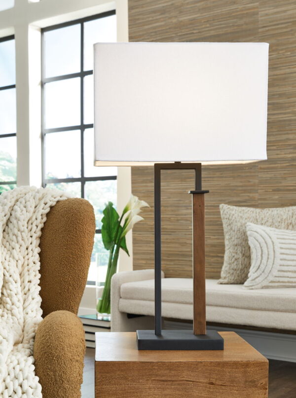 Voslen - Black / Brown - Metal Table Lamp (Set of 2) - Image 3