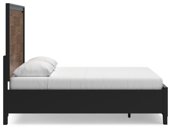 Kraeburn - Panel Storage Bed - Image 2