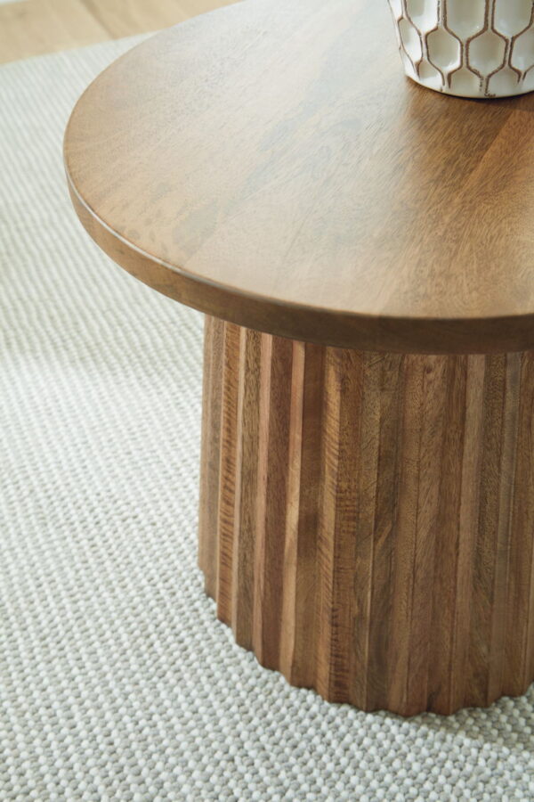Ceilby - Accent Table - Image 7