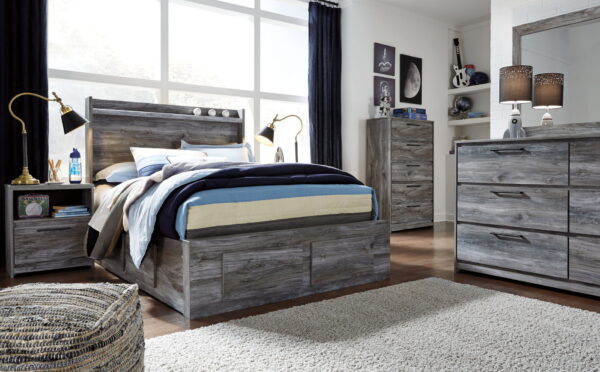 Baystorm - Panel Bed - Image 5