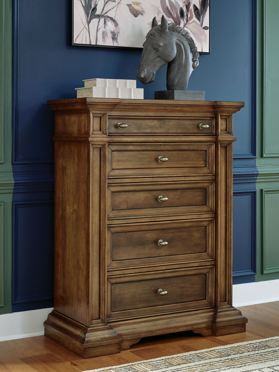 Frantanna - Five Drawer Chest - Brown - Image 4