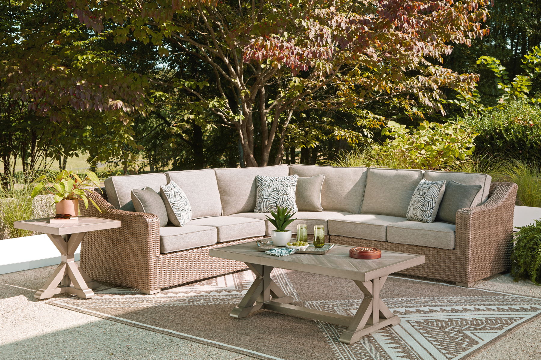 Laguna Heights - Outdoor Sectional - Image 2