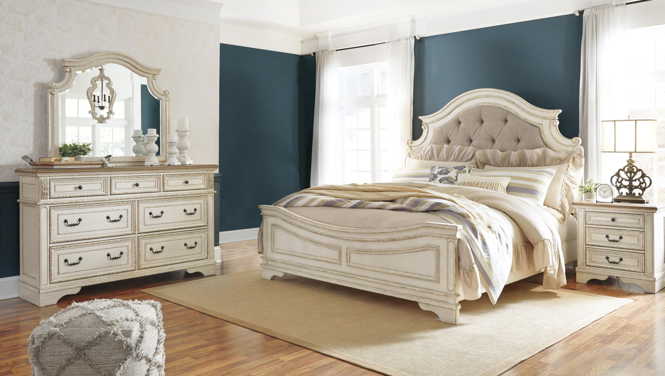 Realyn - Dresser - Image 10