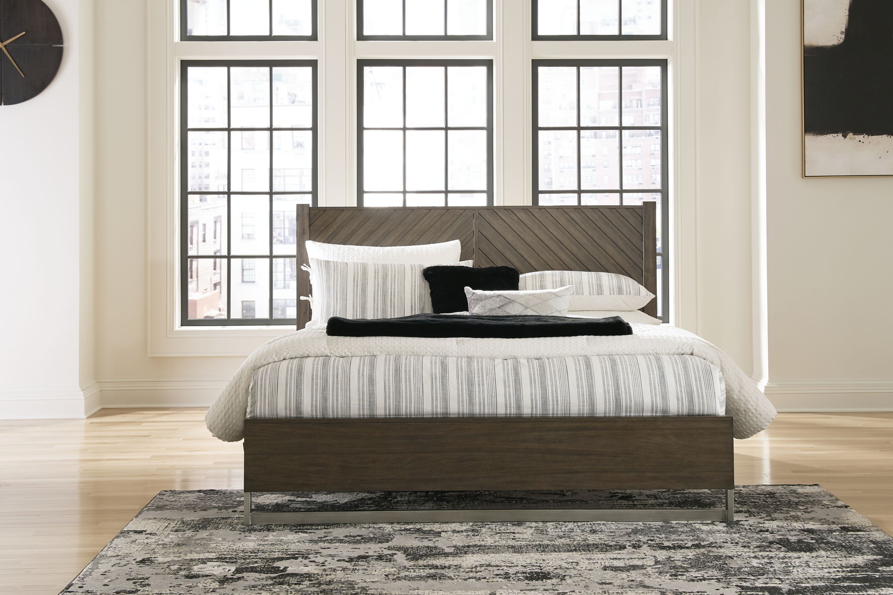 Arkenton - Panel Bed - Image 2