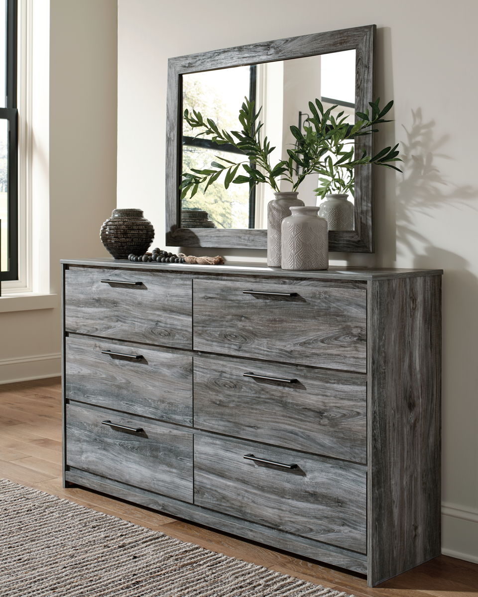 Baystorm - Six Smooth Drawer Dresser - Image 6