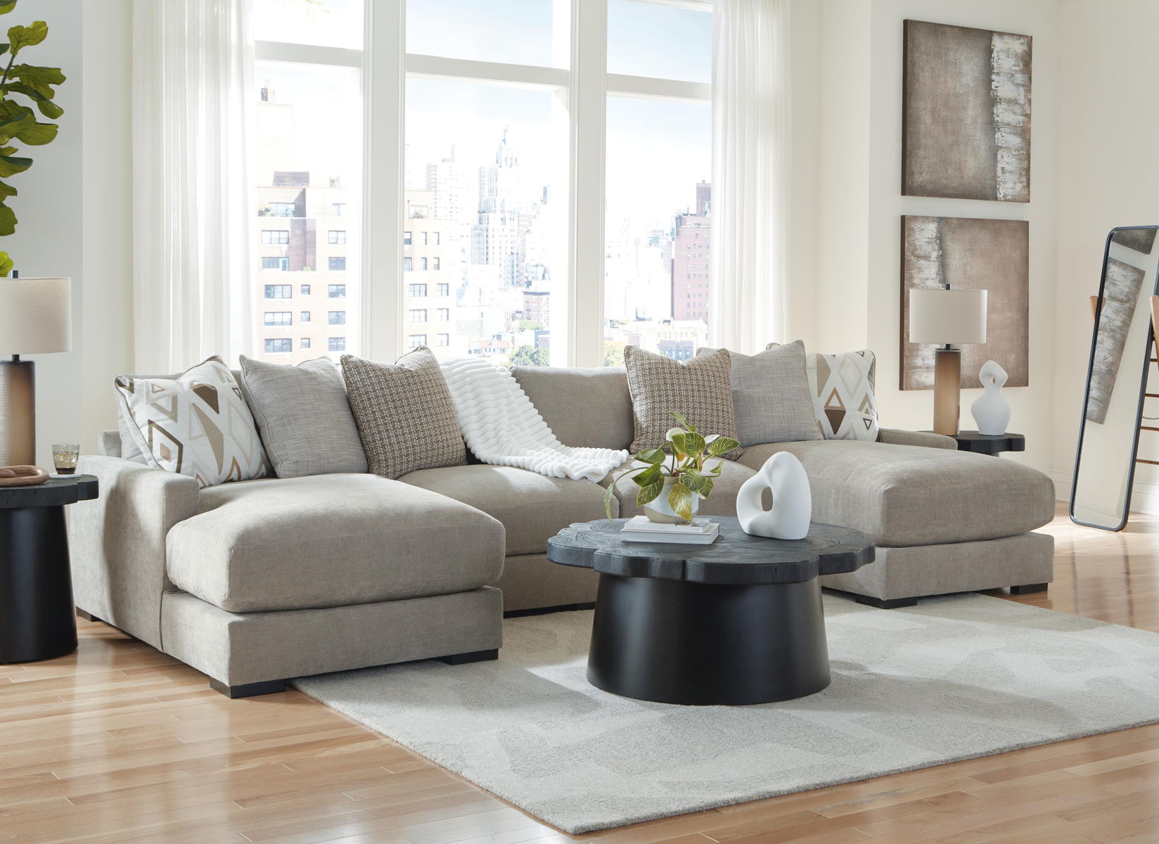 Aslan Court - Sectional - Image 9