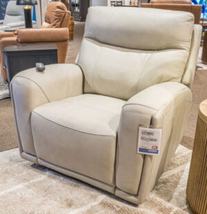 Pincara - Power AutoGlide Recliner With Audio System - Bone
