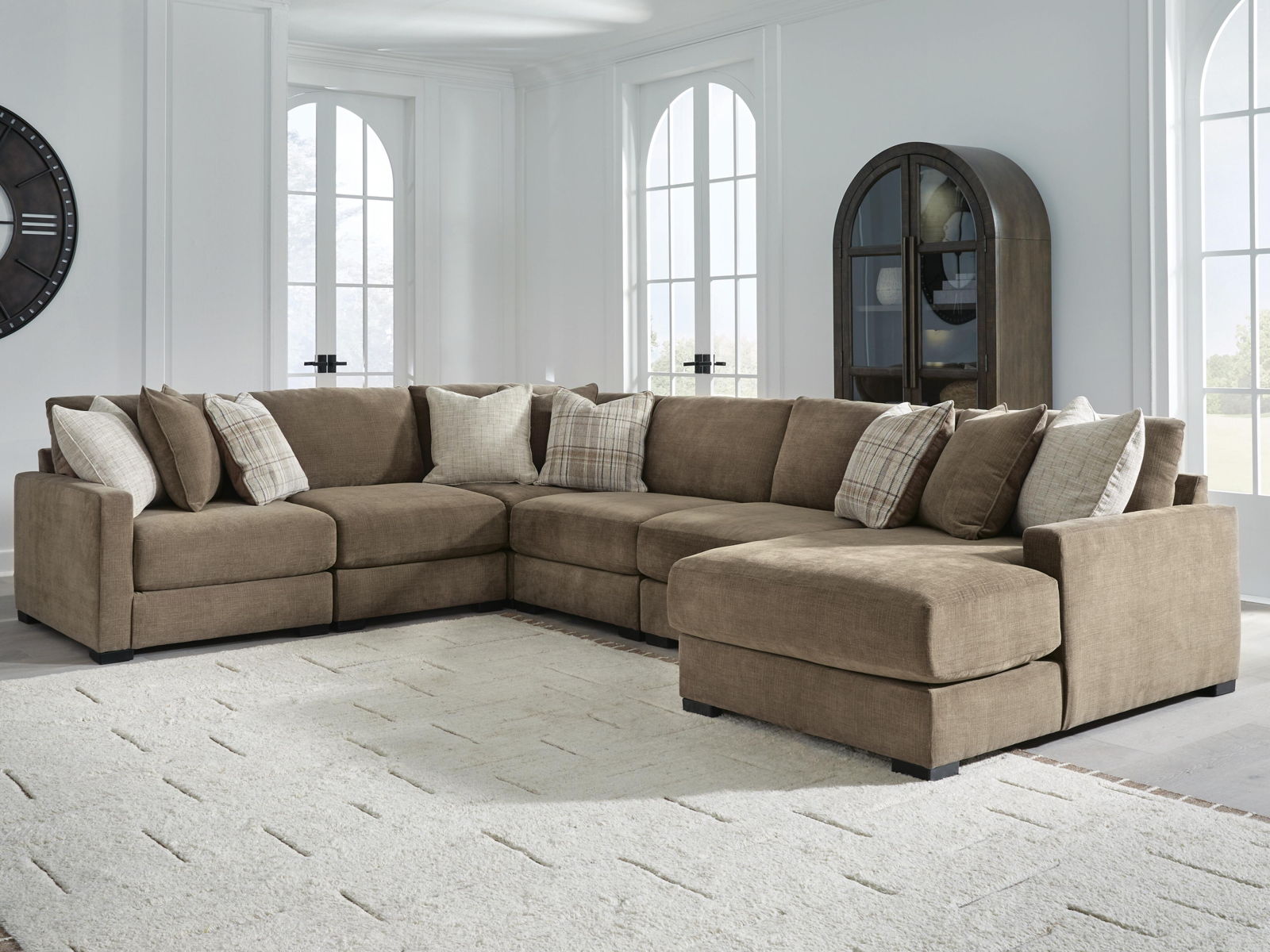Camellia-Court - Sectional - Image 4