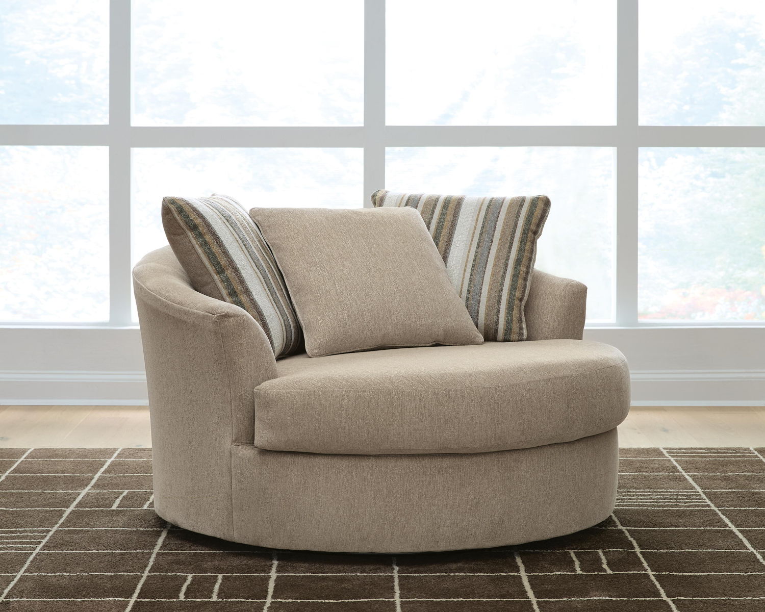 Linenhause - Oversized Swivel Accent Chair - Dune - Image 4