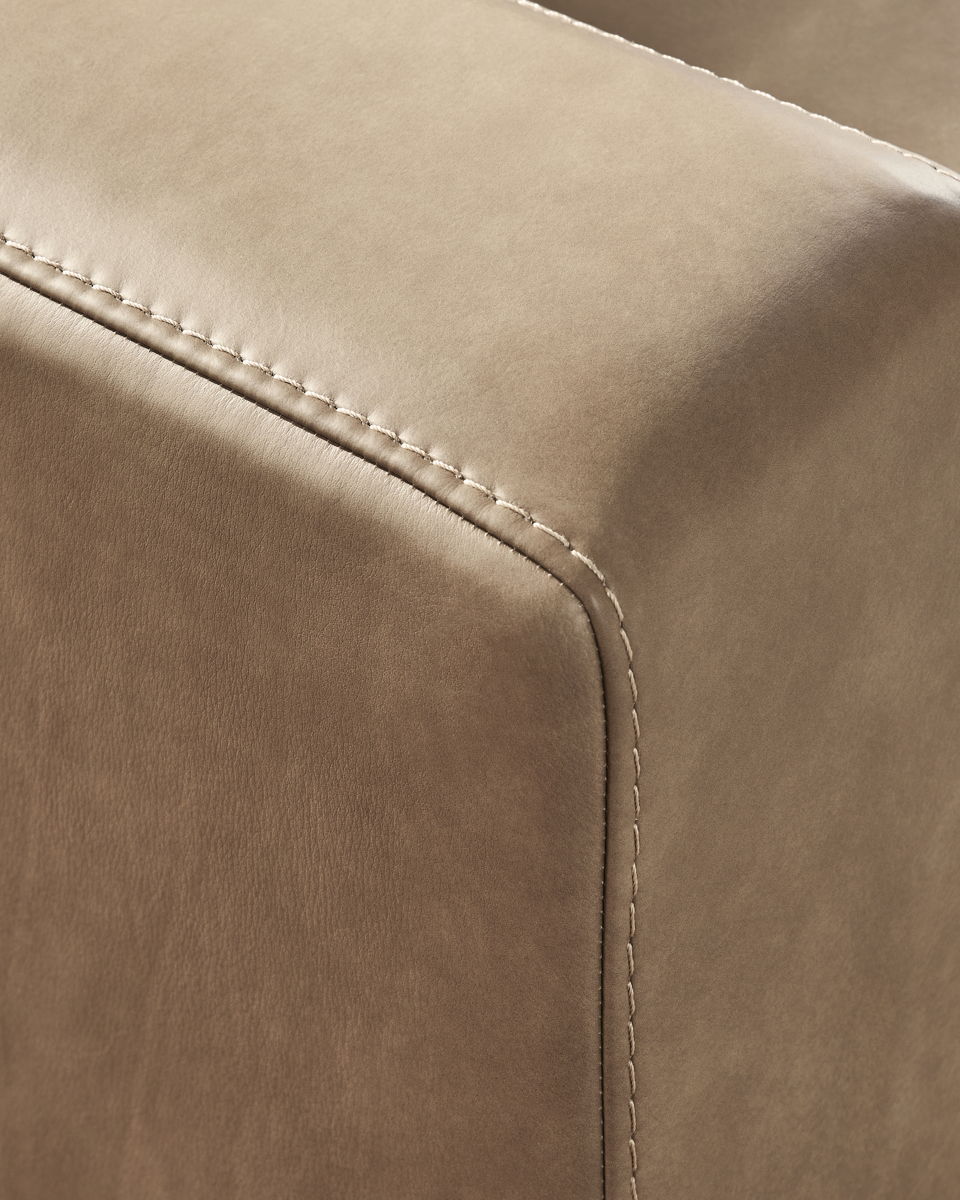 Veronella - 2-Piece Sectional Sofa - Sahara - Image 4