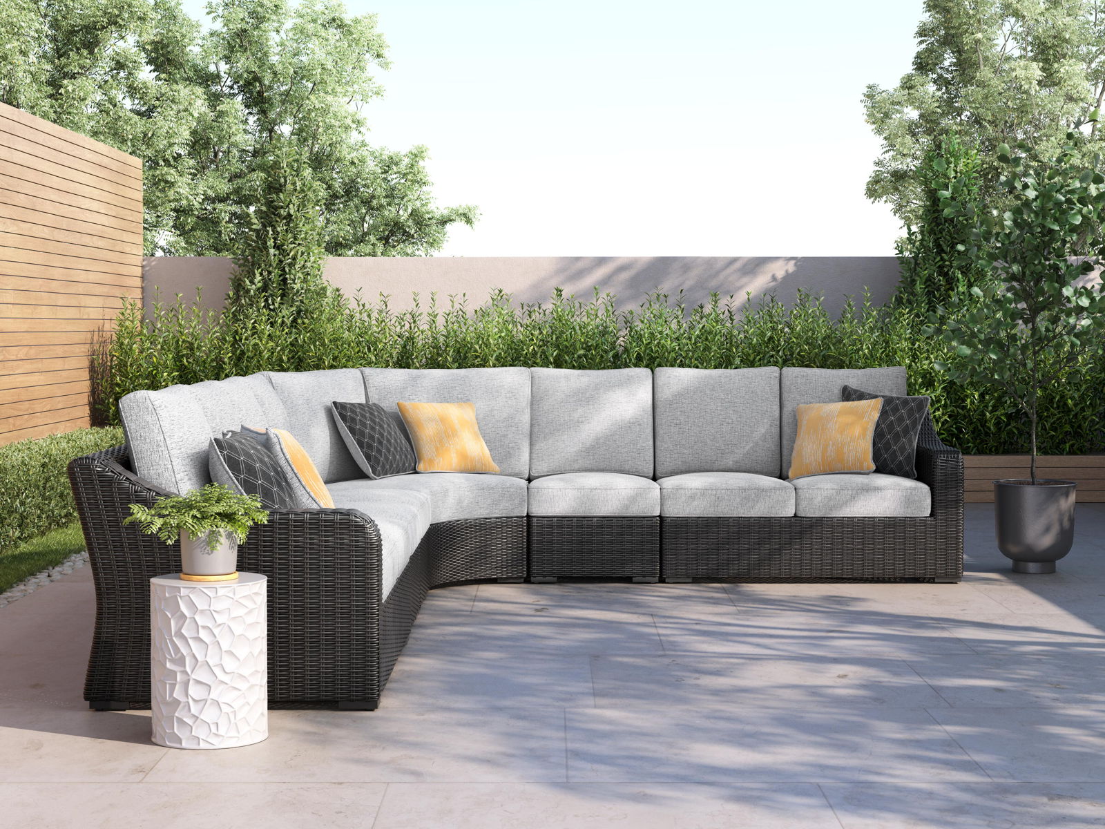 Beachcroft - 6-Piece Outdoor Sectional - Black / Light Gray - Image 2