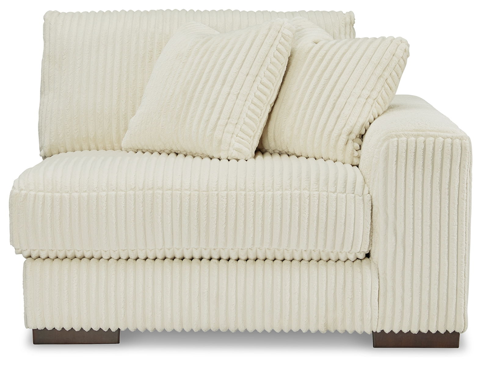 Lindyn - 4 Piece Sectional - Image 12