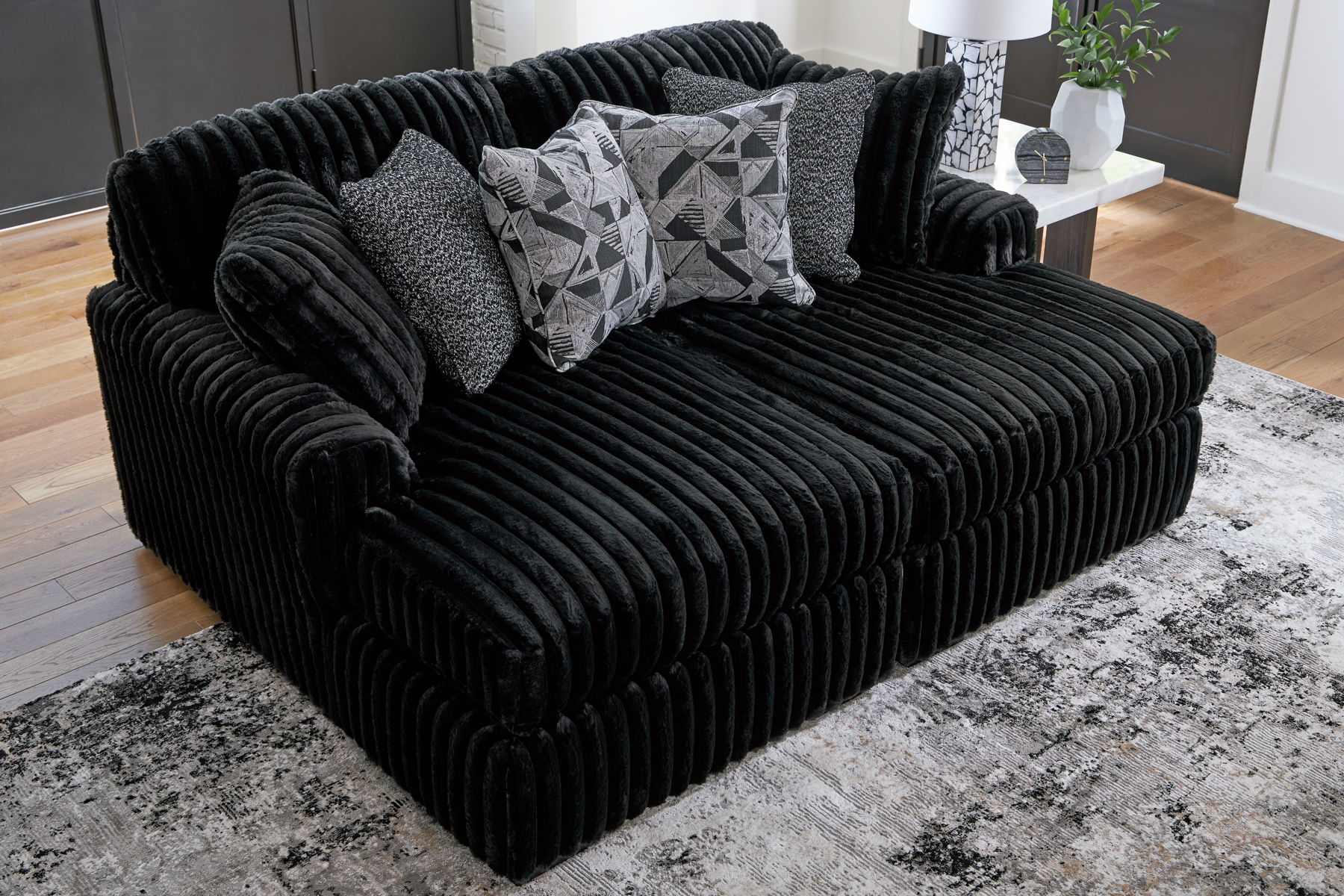 Midnight-Madness - 2 Piece Sectional - Image 8