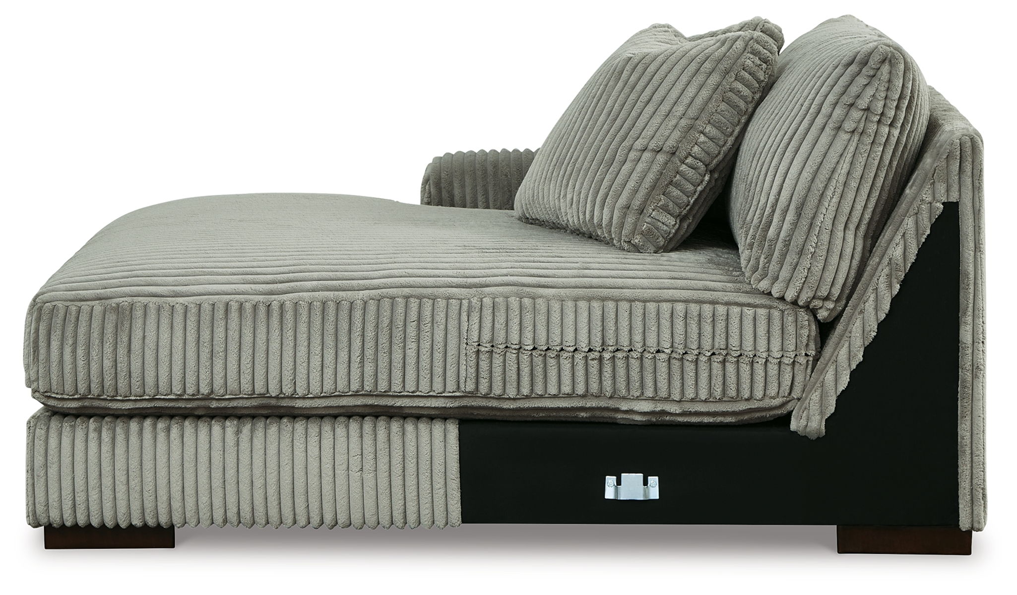 Lindyn - 3 Piece Sectional - Image 4